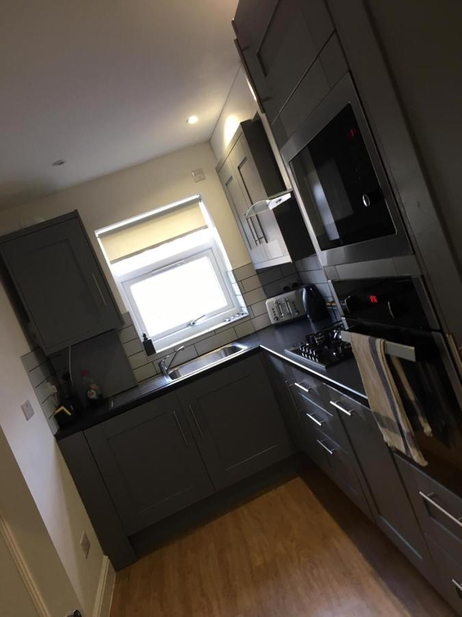 Short Term Lets From £15 Per Person Per Night Lägenhet Bristol Exteriör bild